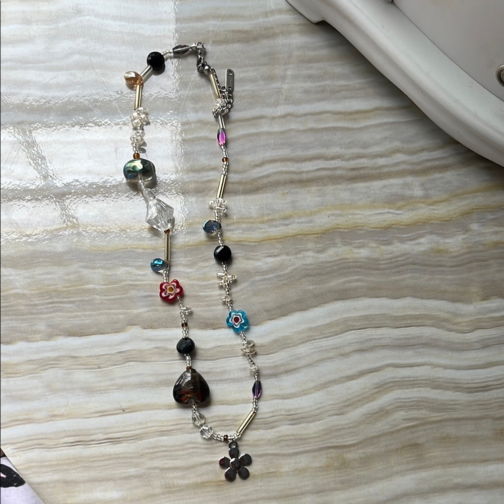 Elegant Multicolor Floral Necklace